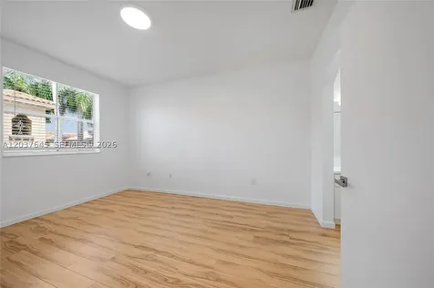 642 SW 106th Avenue Pembroke Pines FL 33025