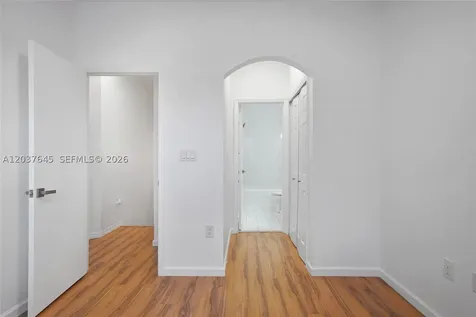 642 SW 106th Avenue Pembroke Pines FL 33025
