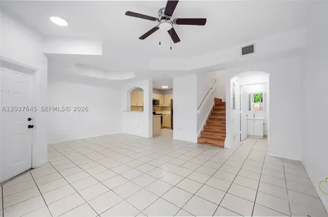 642 SW 106th Avenue Pembroke Pines FL 33025