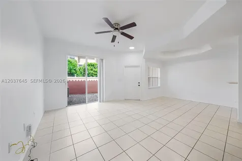 642 SW 106th Avenue Pembroke Pines FL 33025