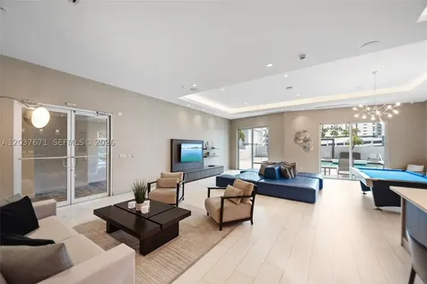 1010 SW 2nd Avenue Miami FL 33130