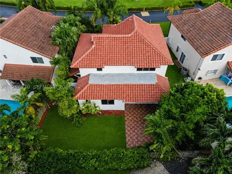 4725 NW 104th Avenue Doral FL 33178