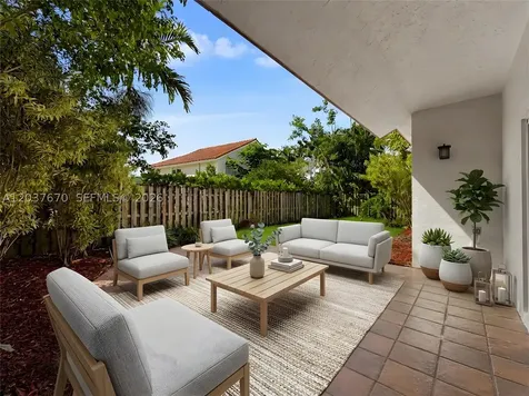 4725 NW 104th Avenue Doral FL 33178