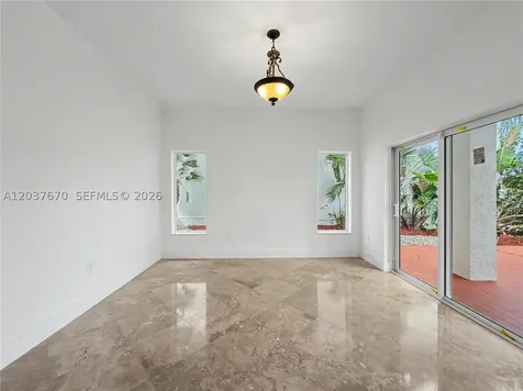 4725 NW 104th Avenue Doral FL 33178