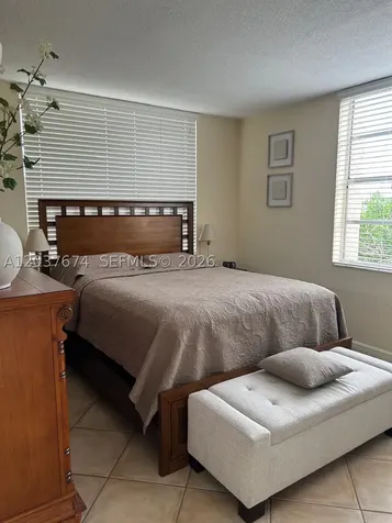 9320 Fontainebleau Boulevard Miami FL 33172