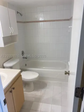 9320 Fontainebleau Boulevard Miami FL 33172