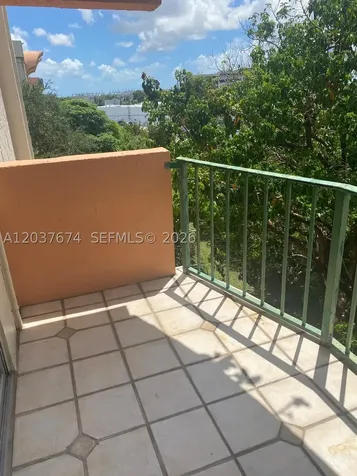 9320 Fontainebleau Boulevard Miami FL 33172