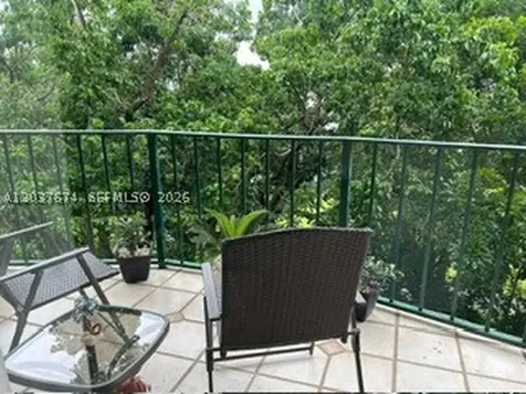 9320 Fontainebleau Boulevard Miami FL 33172