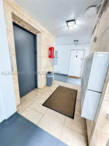 9441 Evergreen Place Davie FL 33324