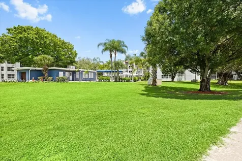9441 Evergreen Place Davie FL 33324