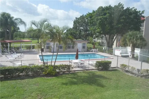9441 Evergreen Place Davie FL 33324