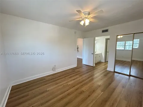 7505 SW 82nd Street Miami FL 33143