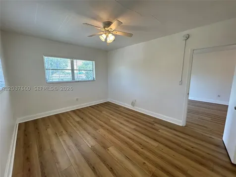 7505 SW 82nd Street Miami FL 33143