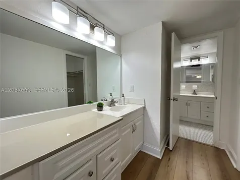 7505 SW 82nd Street Miami FL 33143