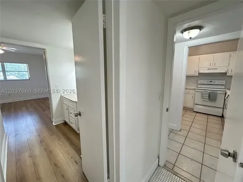 7505 SW 82nd Street Miami FL 33143