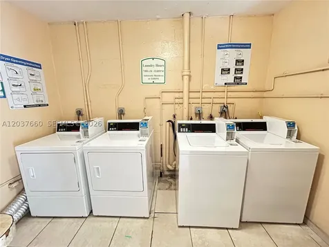 7505 SW 82nd Street Miami FL 33143