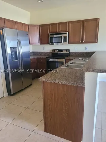 3537 W 89th Place Hialeah FL 33018