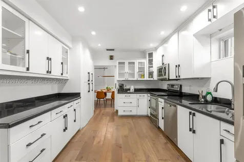 8220 Hawthorne Avenue Miami Beach FL 33141