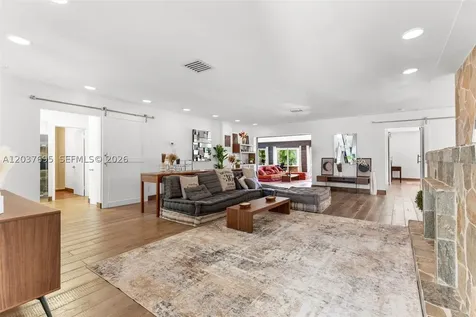 8220 Hawthorne Avenue Miami Beach FL 33141