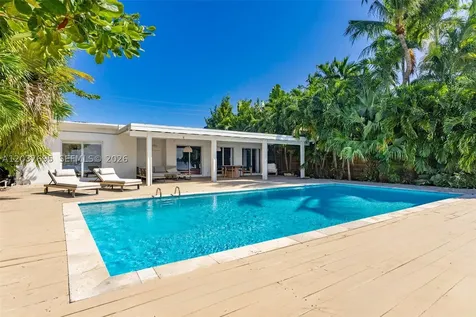 8220 Hawthorne Avenue Miami Beach FL 33141