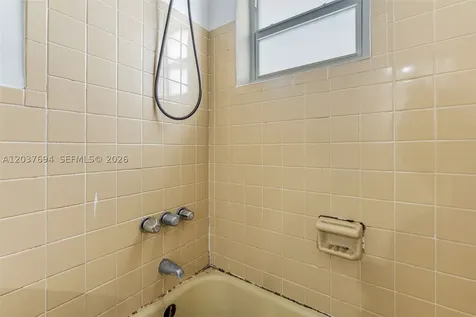1100 W 35th Street Hialeah FL 33012
