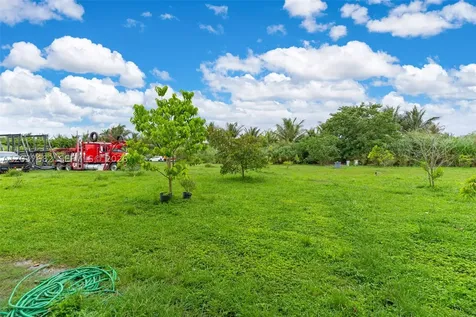 20304 SW 186th Street Miami FL 33187