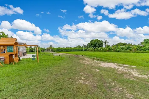 20304 SW 186th Street Miami FL 33187