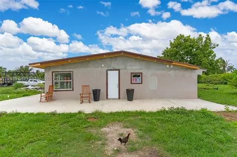 20304 SW 186th Street Miami FL 33187