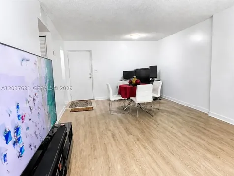 8405 NW 8th Street Miami FL 33126