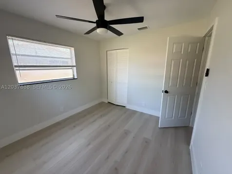 1700 SW 69th Terrace North Lauderdale FL 33068