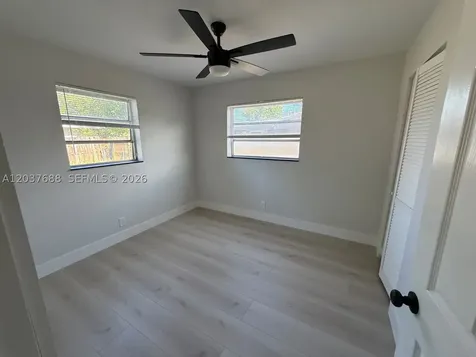 1700 SW 69th Terrace North Lauderdale FL 33068