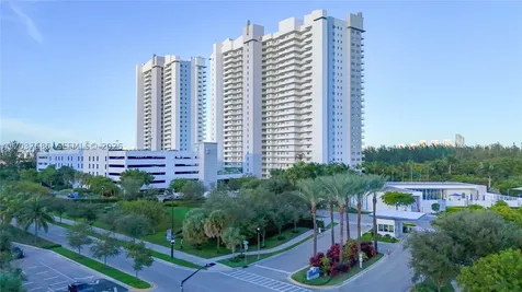 15051 Royal Oaks Lane North Miami FL 33181
