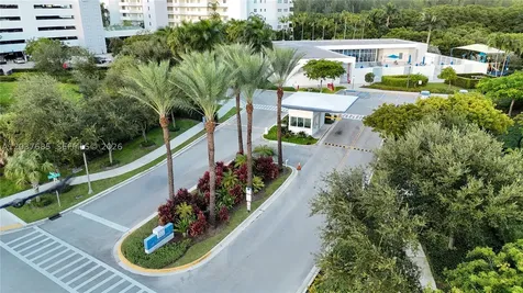 15051 Royal Oaks Lane North Miami FL 33181