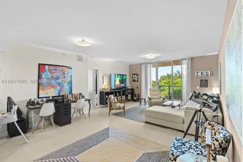 15051 Royal Oaks Lane North Miami FL 33181