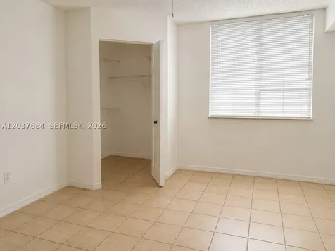 711 SW 111th Way Pembroke Pines FL 33025
