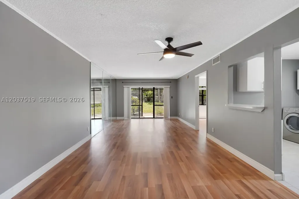 301 N Pine Island Road Plantation FL 33324