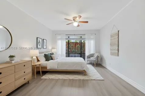 301 N Pine Island Road Plantation FL 33324