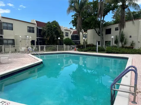 301 N Pine Island Road Plantation FL 33324