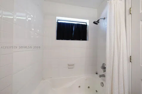 301 N Pine Island Road Plantation FL 33324