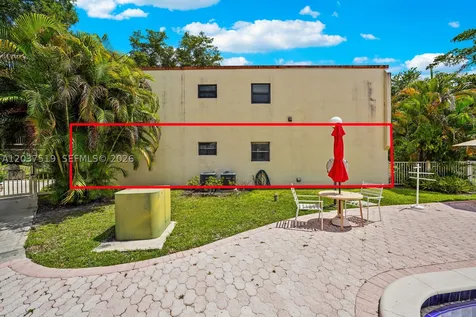 301 N Pine Island Road Plantation FL 33324