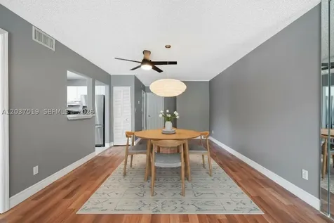 301 N Pine Island Road Plantation FL 33324