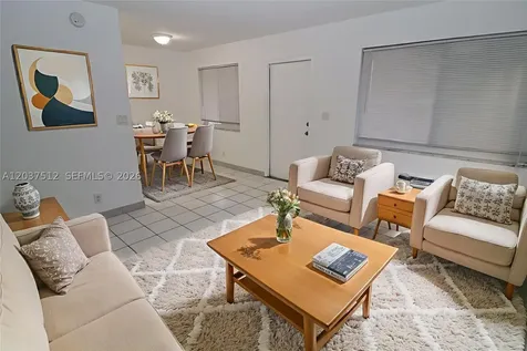 59 NW 37th Street Oakland Park FL 33309