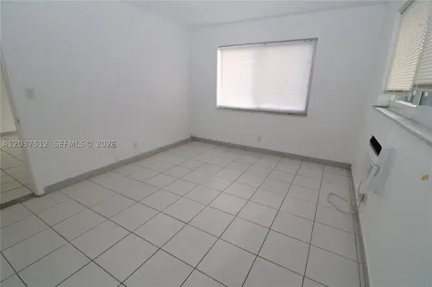 59 NW 37th Street Oakland Park FL 33309