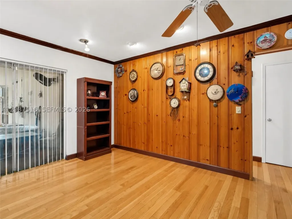 1911 N 53rd Avenue Hollywood FL 33021