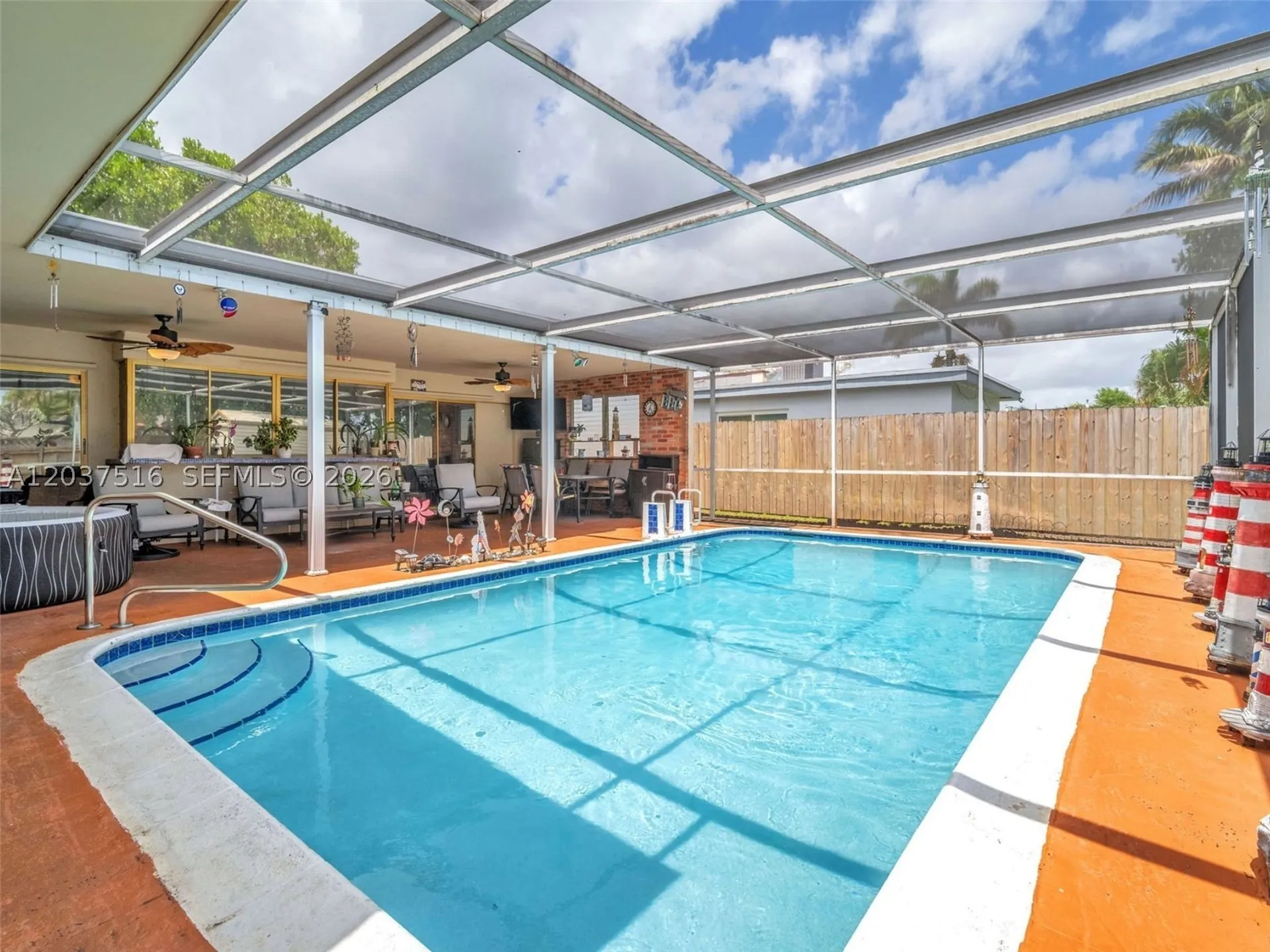 1911 N 53rd Avenue Hollywood FL 33021
