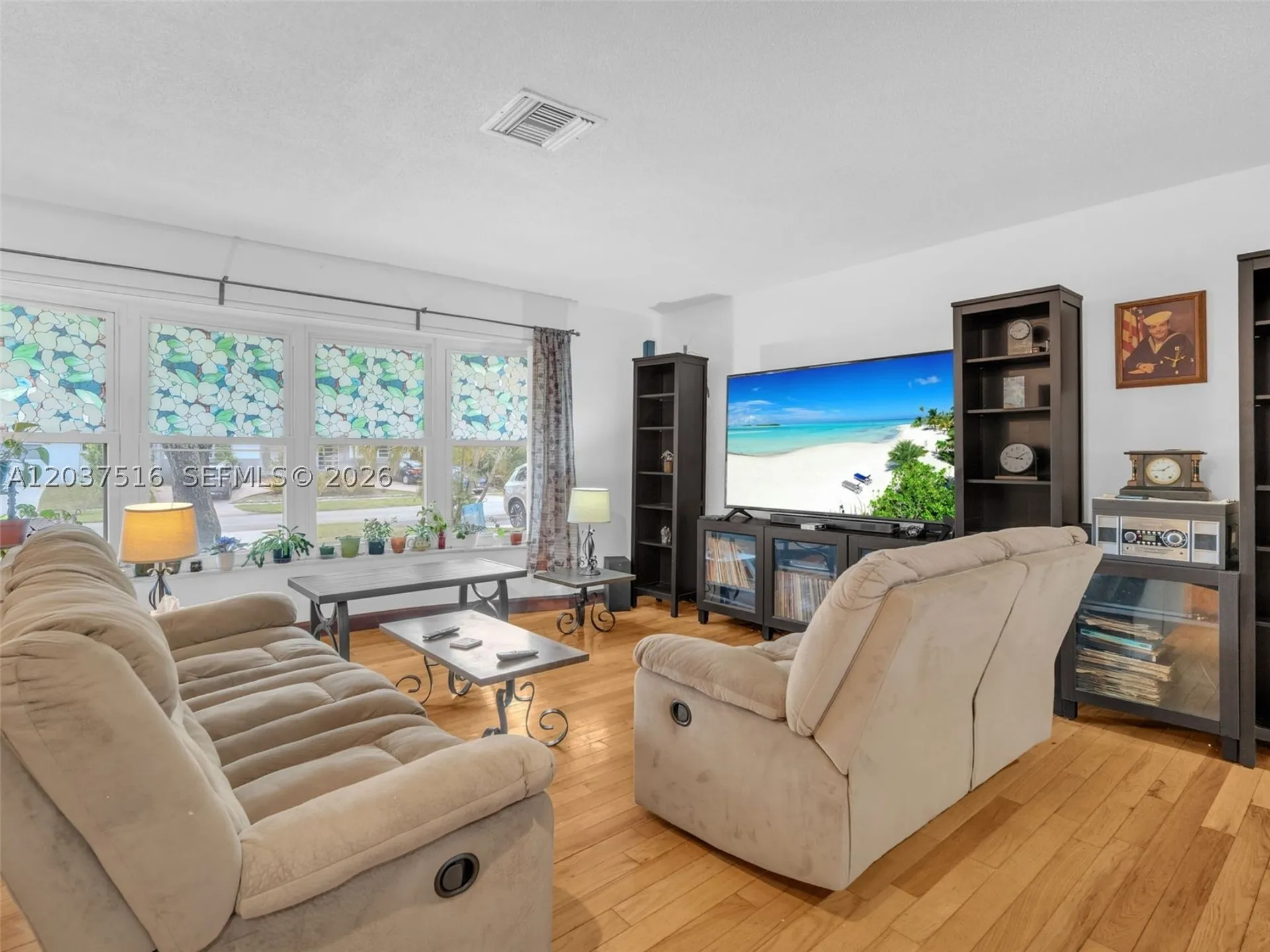 1911 N 53rd Avenue Hollywood FL 33021