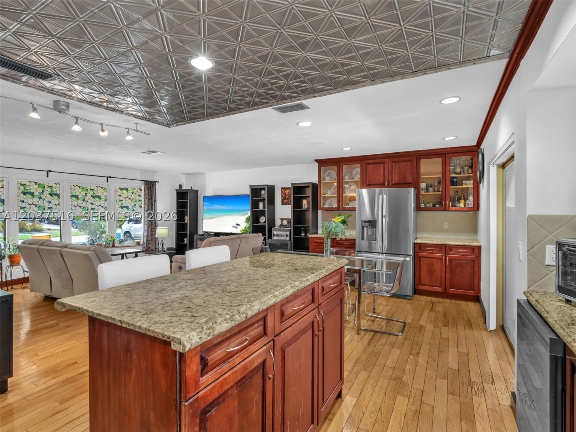 1911 N 53rd Avenue Hollywood FL 33021