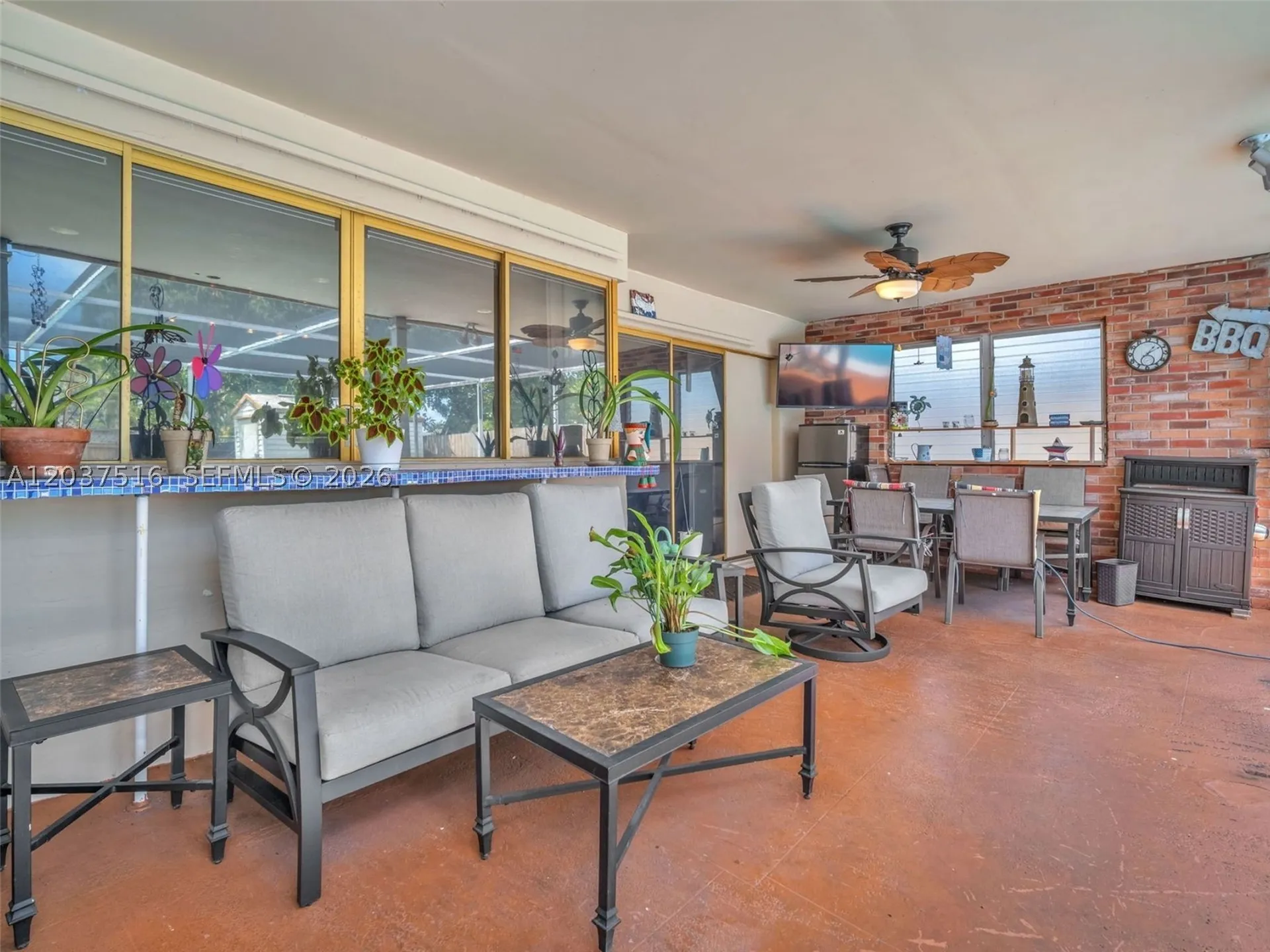 1911 N 53rd Avenue Hollywood FL 33021