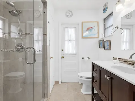 1911 N 53rd Avenue Hollywood FL 33021