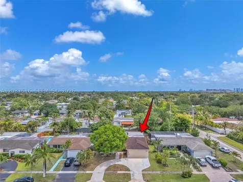 1911 N 53rd Avenue Hollywood FL 33021